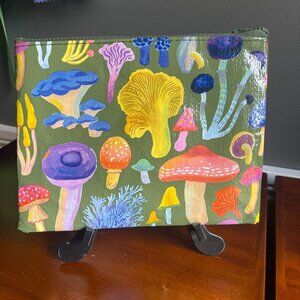 Blue Q Bags Mushroom Pouch Case Wallet Zipper Makeup Pencil Cables Misc